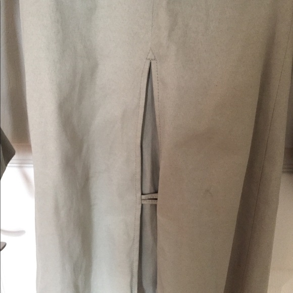 J crew women’s trenchcoat - Picture 6 of 8